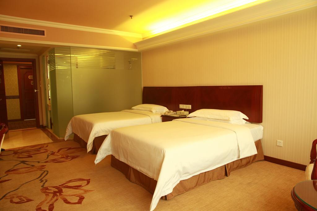 Vienna Hotel Peking Szoba fotó