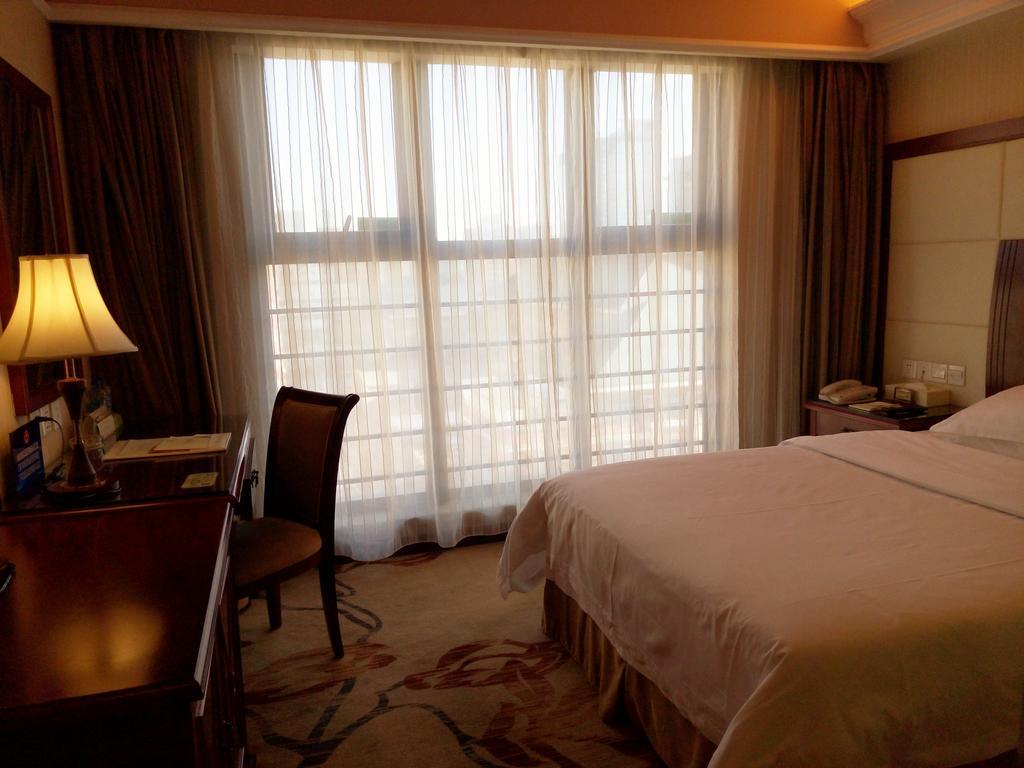 Vienna Hotel Peking Kültér fotó